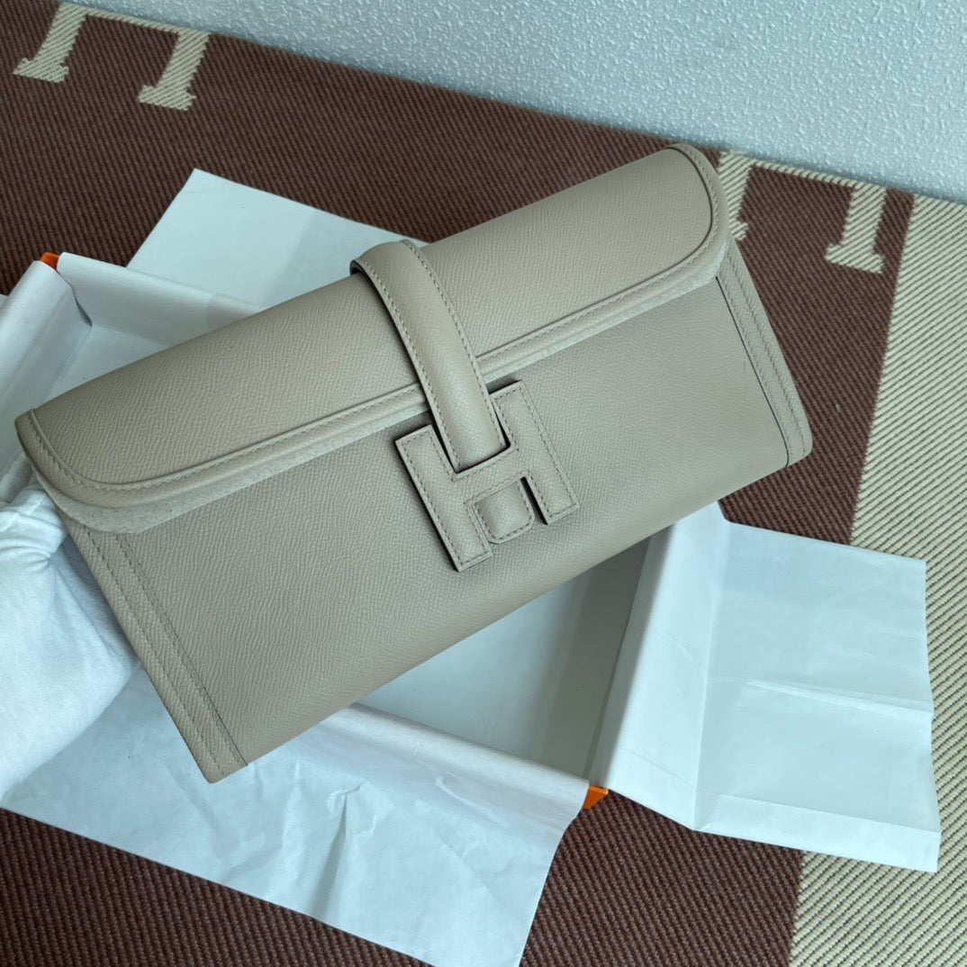 Hermes Jige Elan 29 Clutch Bag In Trench Epsom Leather