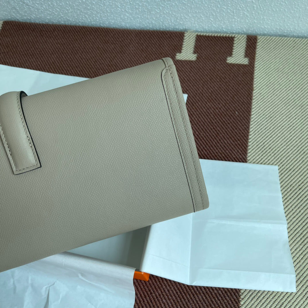 Hermes Jige Elan 29 Clutch Bag In Trench Epsom Leather