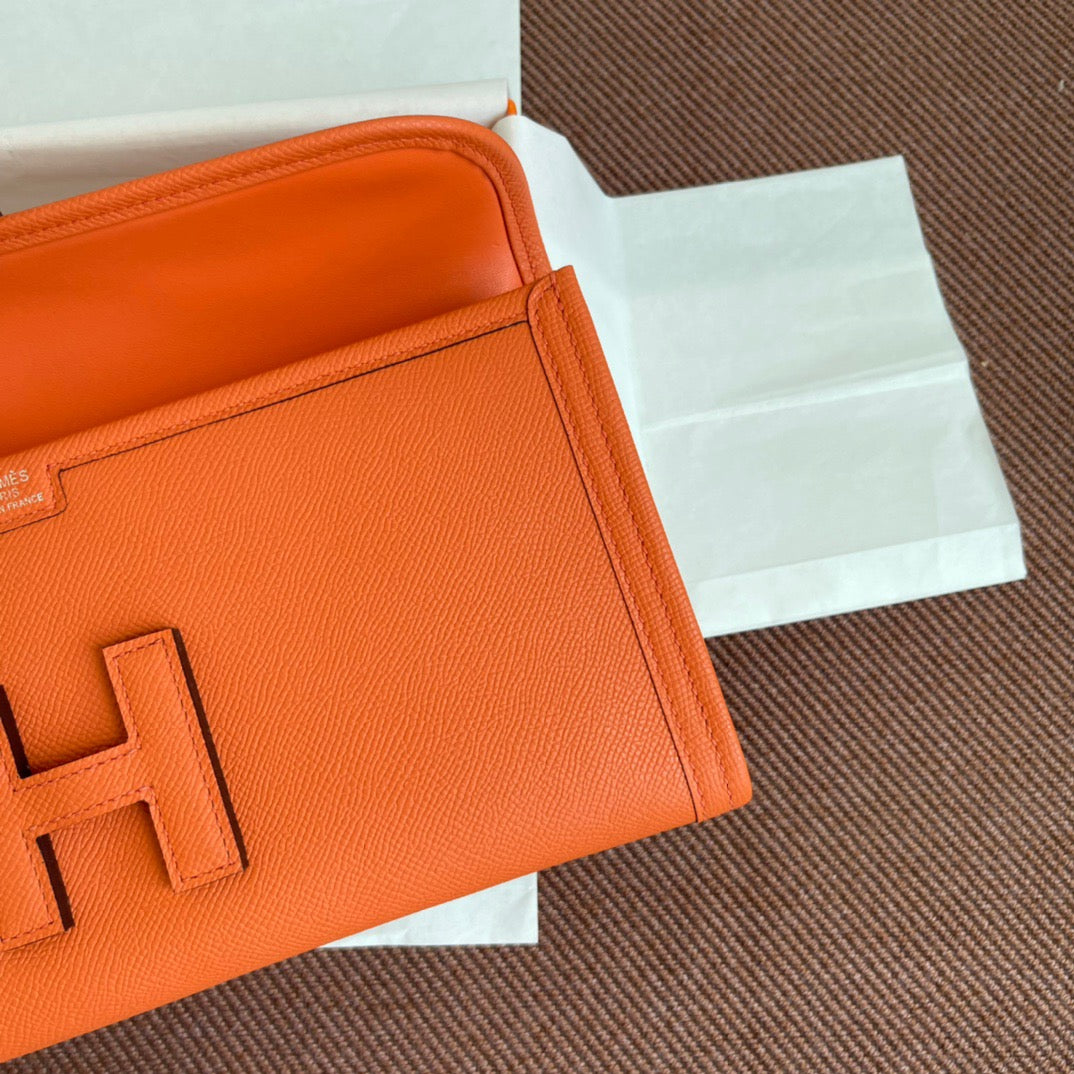 Hermes Jige Elan 29 Clutch Bag In Orange Epsom Leather