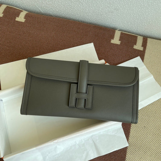 Hermes Jige Elan 29 Clutch Bag In 8F Etain Epsom Leather