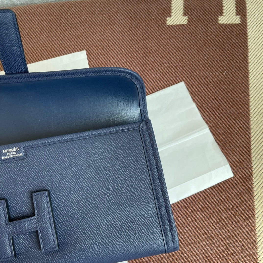 Hermes Jige Elan 29 Clutch Bag In Dark Blue Epsom Leather