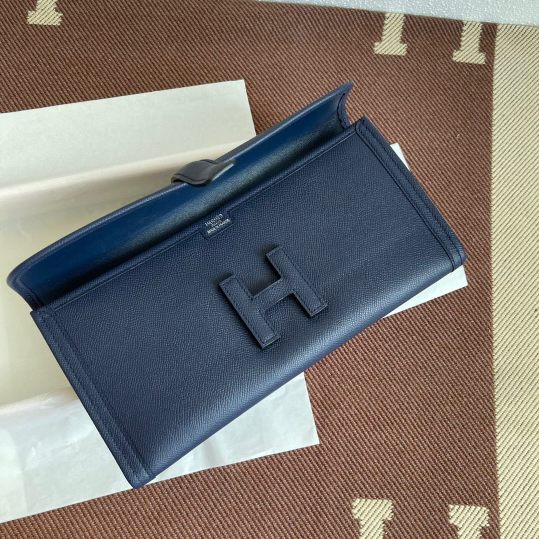 Hermes Jige Elan 29 Clutch Bag In Dark Blue Epsom Leather