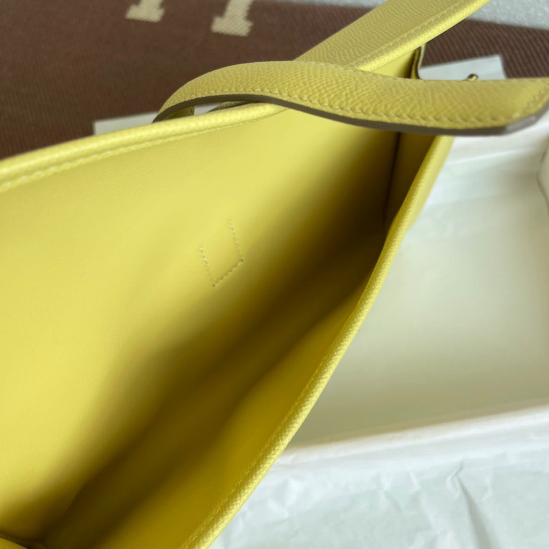 Hermes Jige Elan 29 Clutch Bag In Jaune Poussin  Epsom Leather