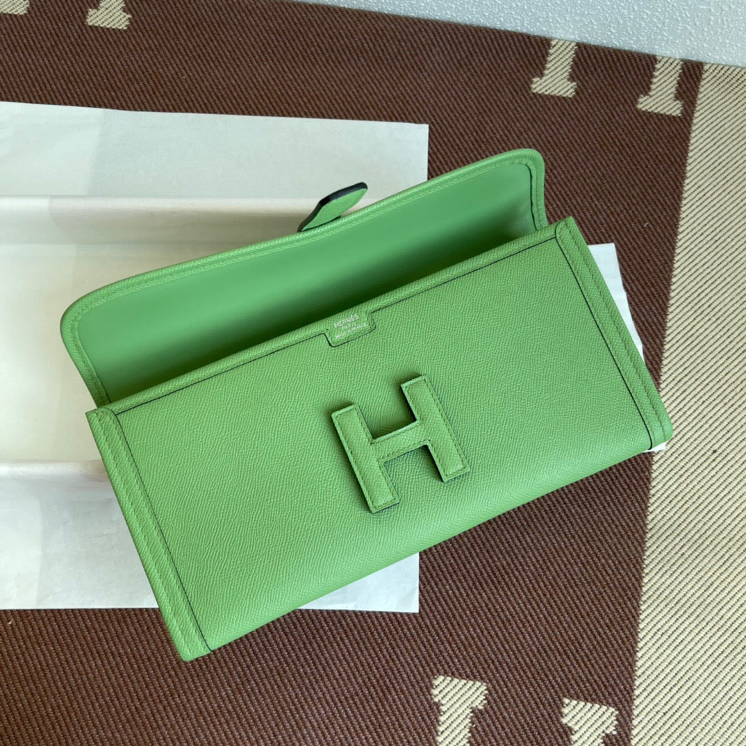 Hermes Jige Elan 29 Clutch Bag In Vert Criquet Epsom Leather