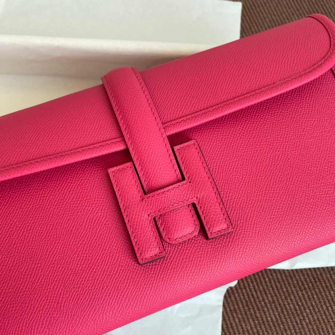 Hermes Jige Elan 29 Clutch Bag In Rose Red  Epsom Leather