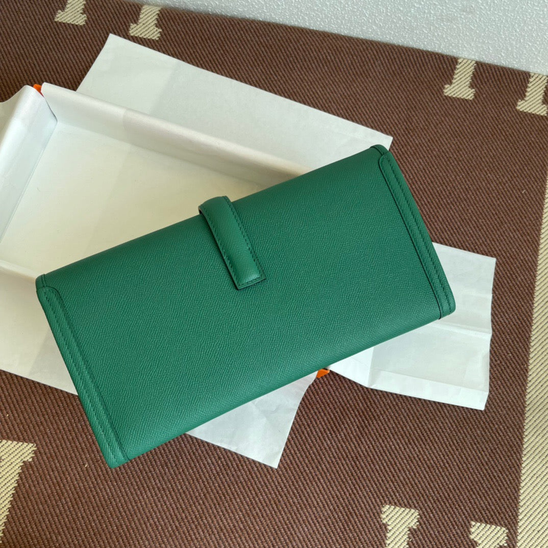 Hermes Jige Elan 29 Clutch Bag In Malachite Epsom Leather