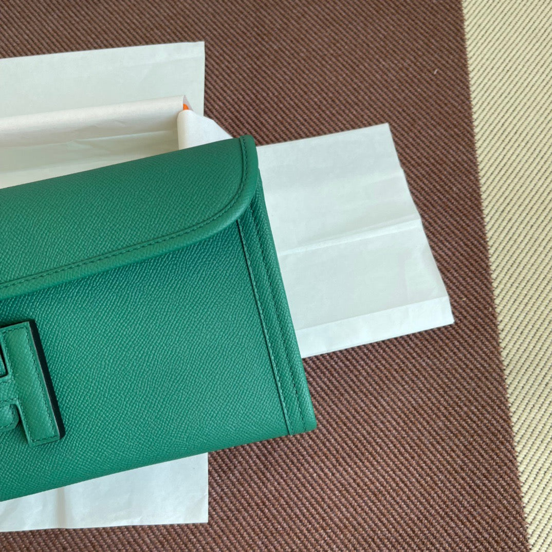 Hermes Jige Elan 29 Clutch Bag In Malachite Epsom Leather