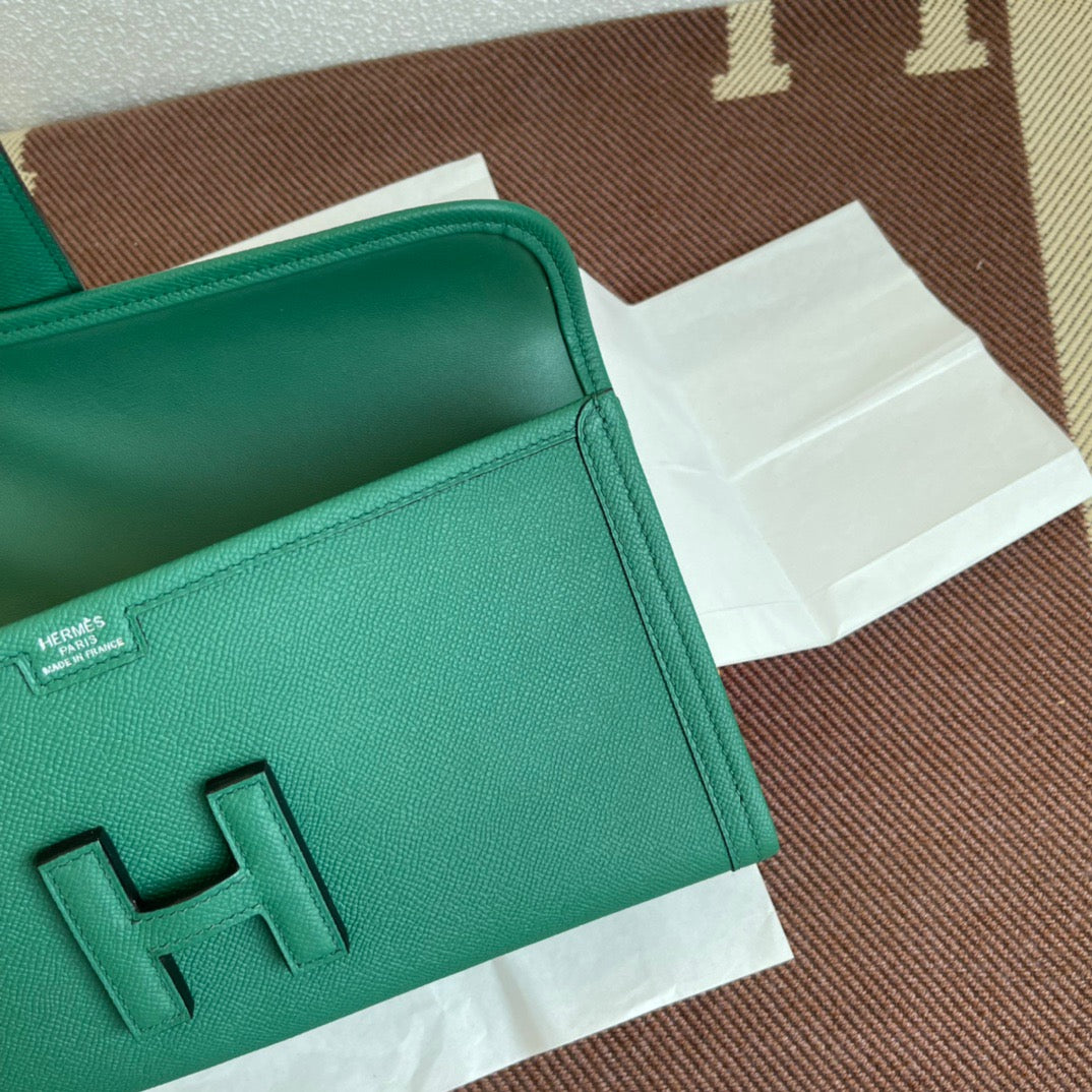 Hermes Jige Elan 29 Clutch Bag In Malachite Epsom Leather