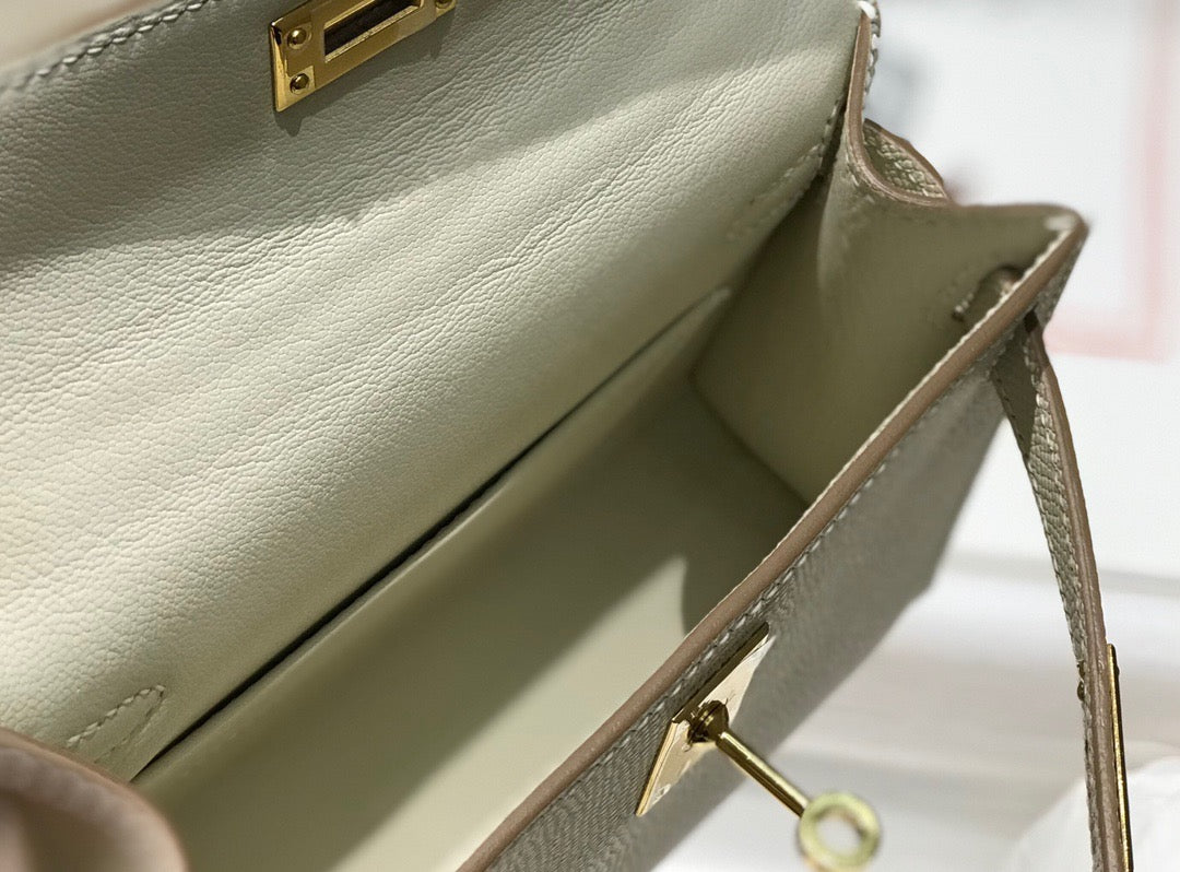 Hermes Kelly Mini II Sellier Bag In Craie Epsom Leather