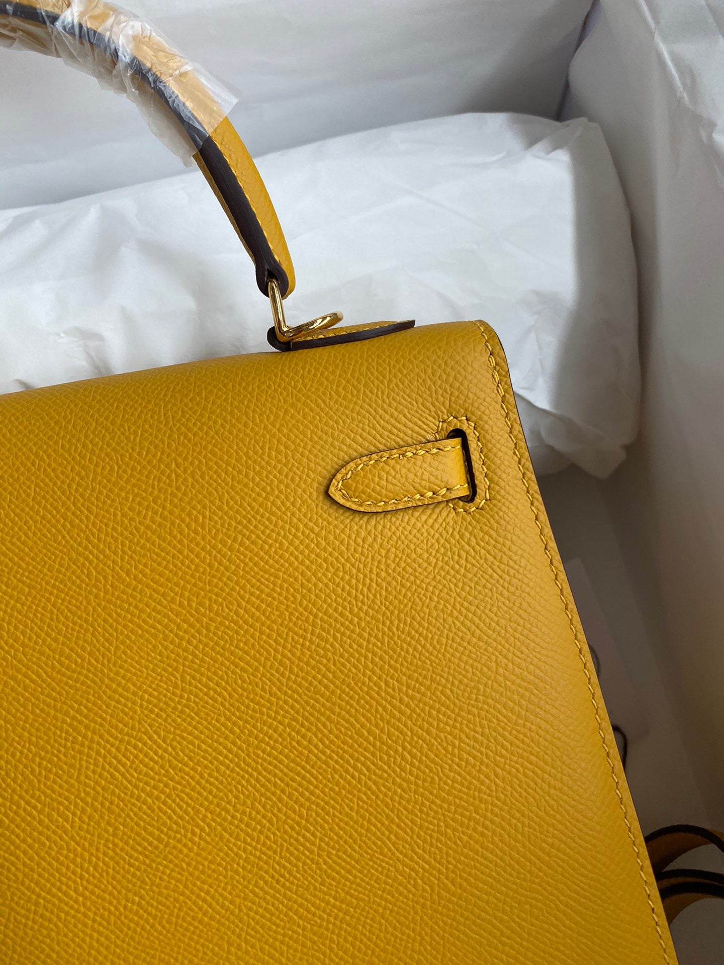 Hermes Kelly 25cm Sellier Bag in Jaune Ambre Epsom Leather