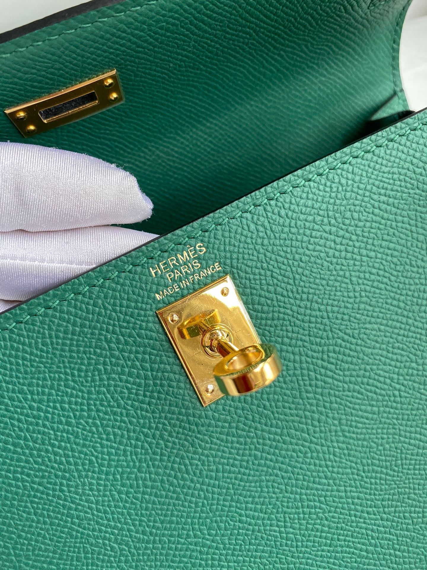 Hermes Kelly 25cm Sellier Bag in Malachite Epsom Leather