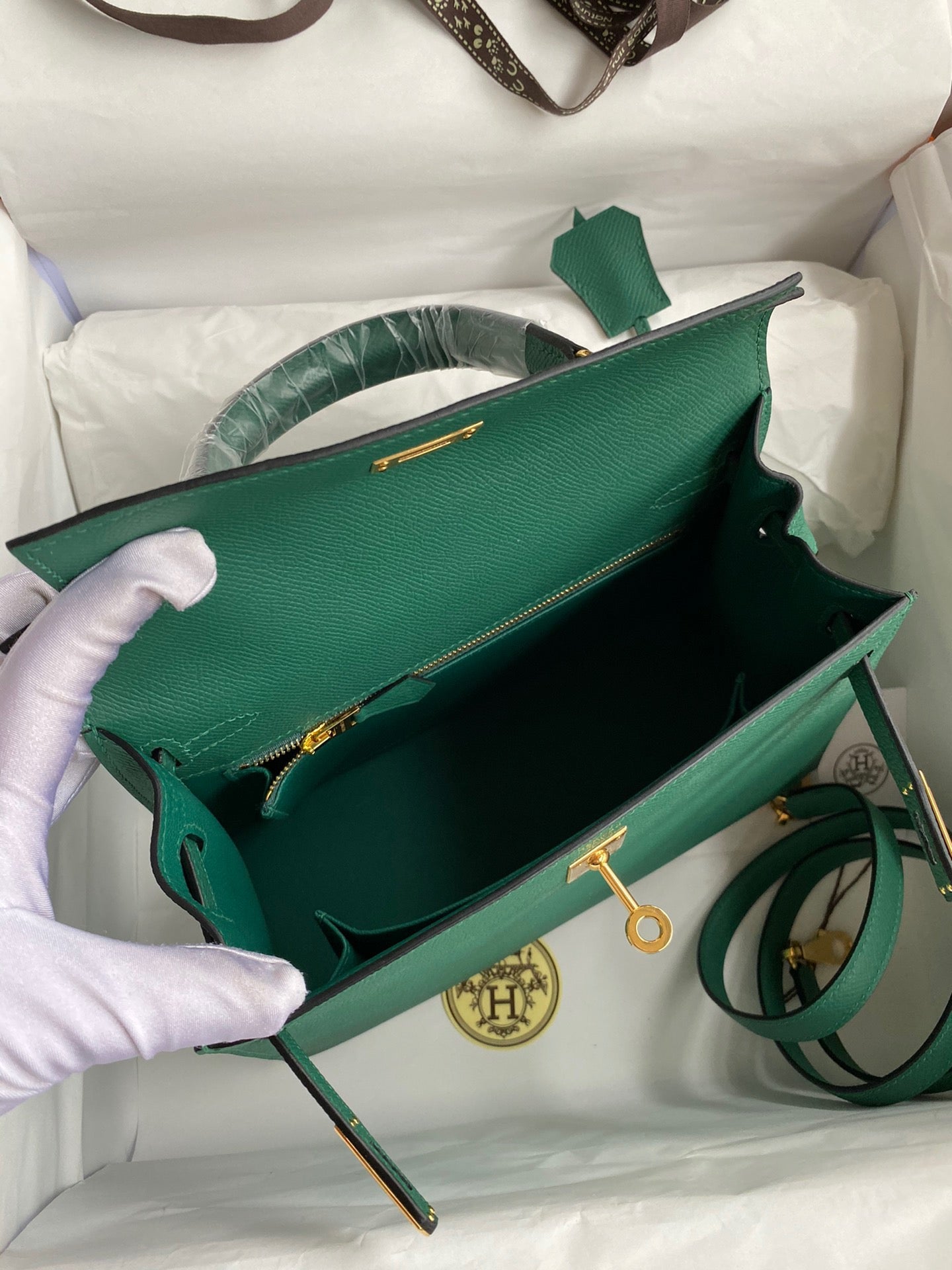 Hermes Kelly 25cm Sellier Bag in Malachite Epsom Leather