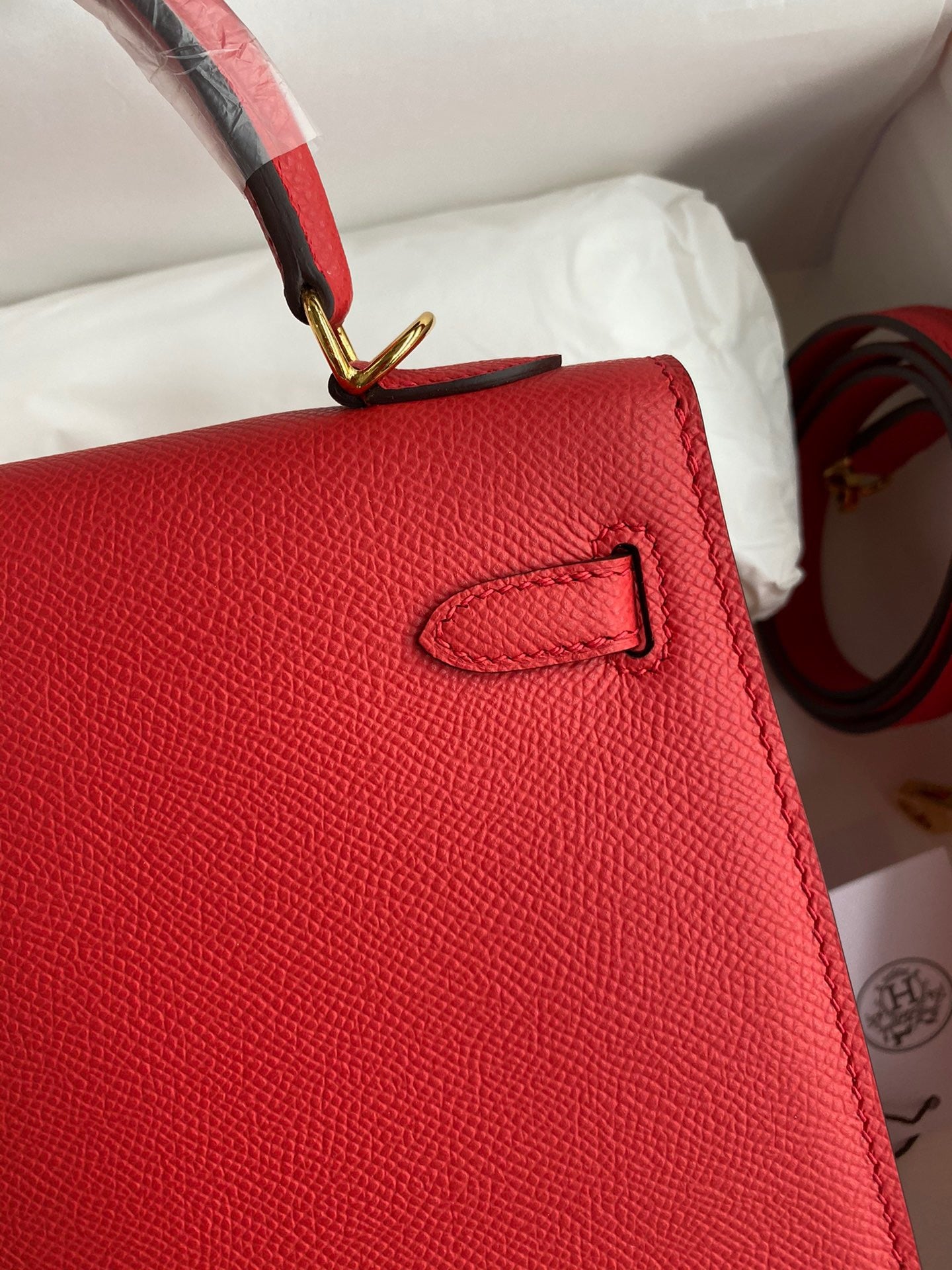 Hermes Kelly 25cm Sellier Bag in Red Epsom Leather