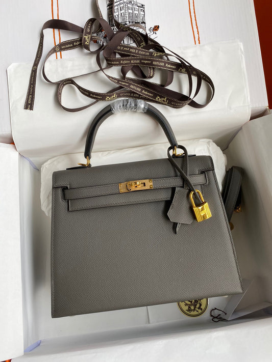 Hermes Kelly 25cm Sellier Bag in 8F Etain Epsom Leather