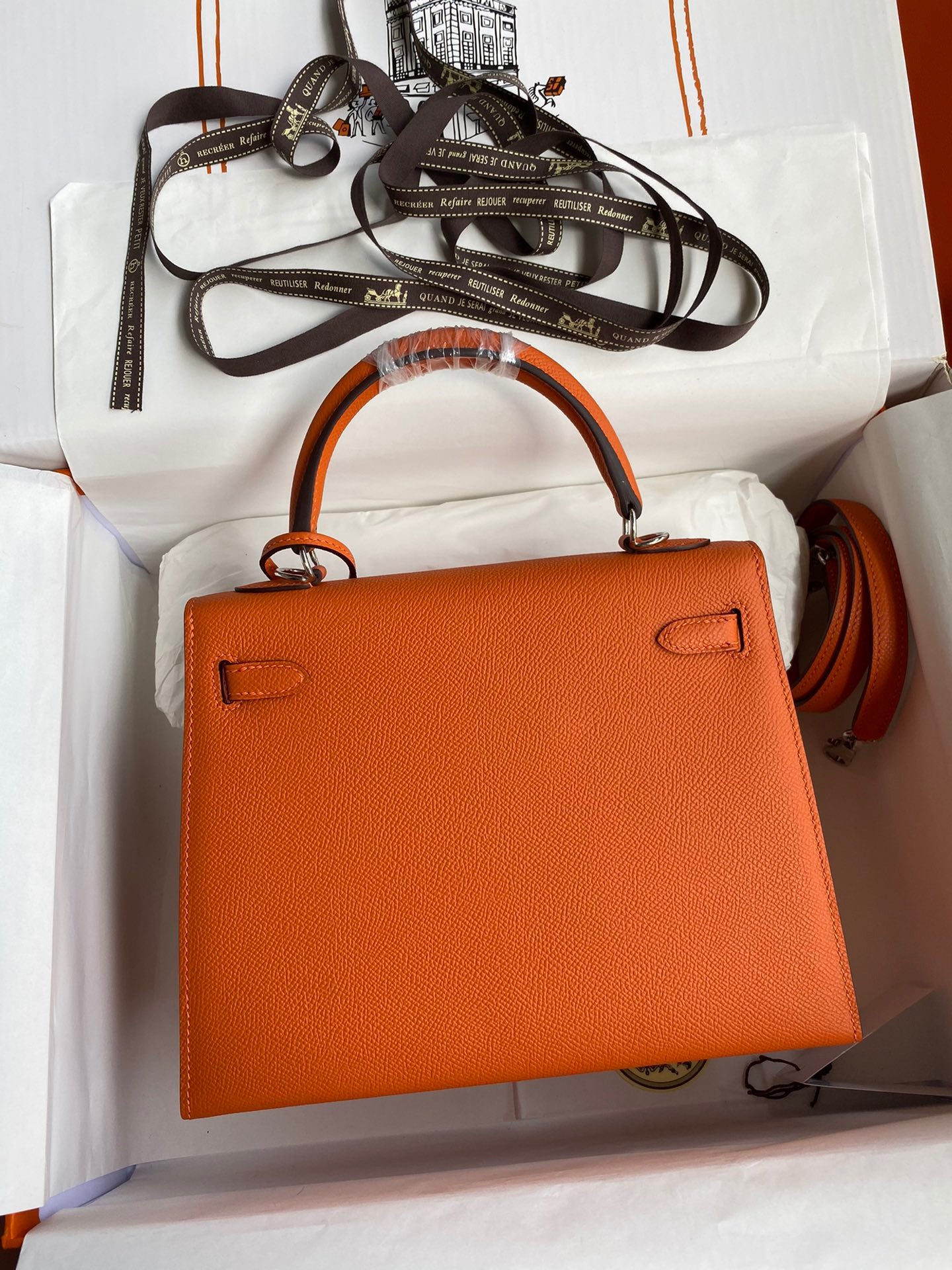 Hermes Kelly 25cm Sellier Bag in Orange Epsom Leather