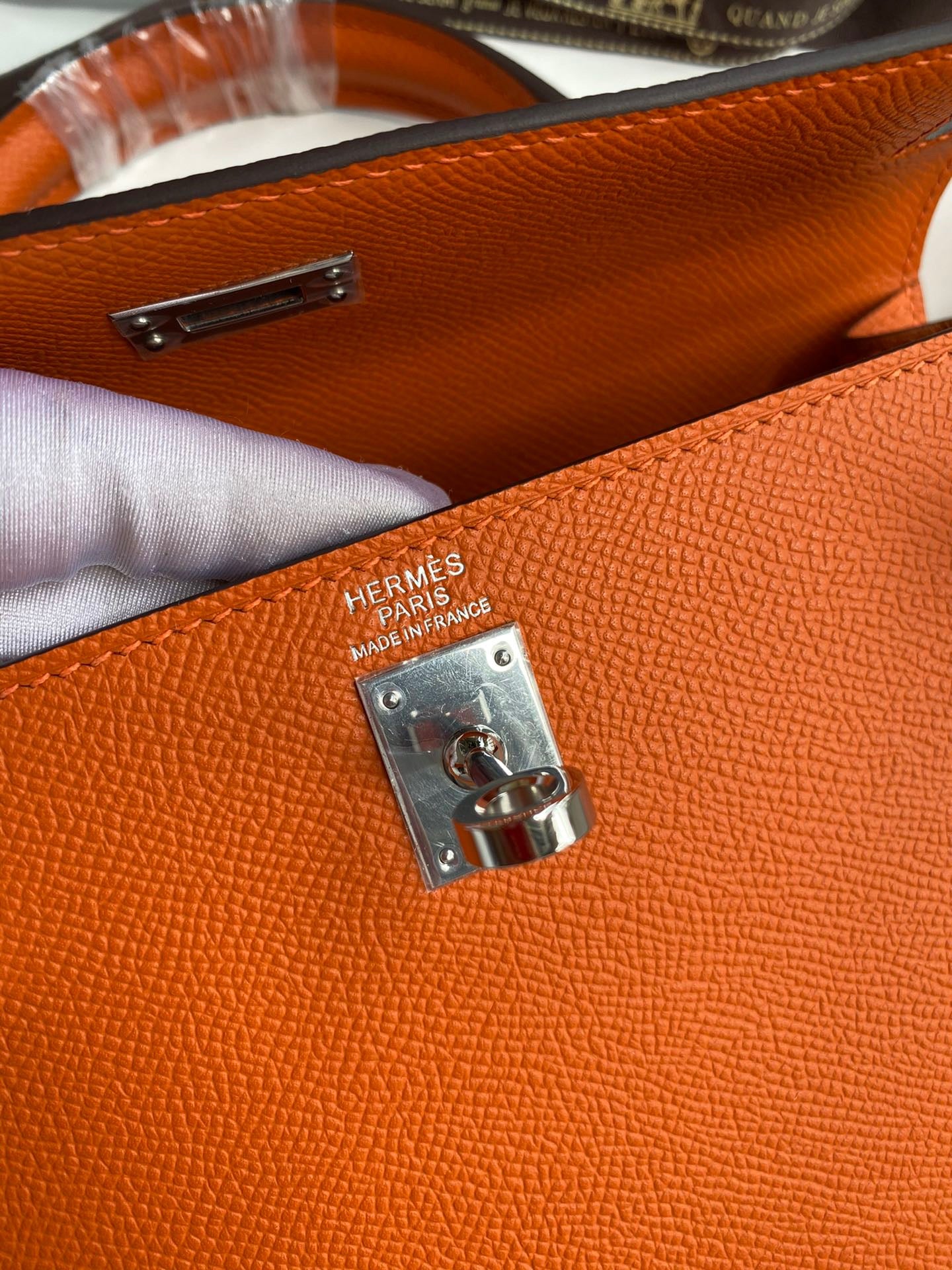 Hermes Kelly 25cm Sellier Bag in Orange Epsom Leather