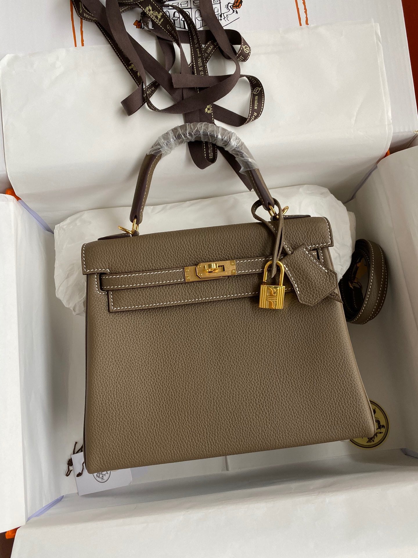 Hermes Kelly 25cm Sellier Bag in Etoupe Togo Leather