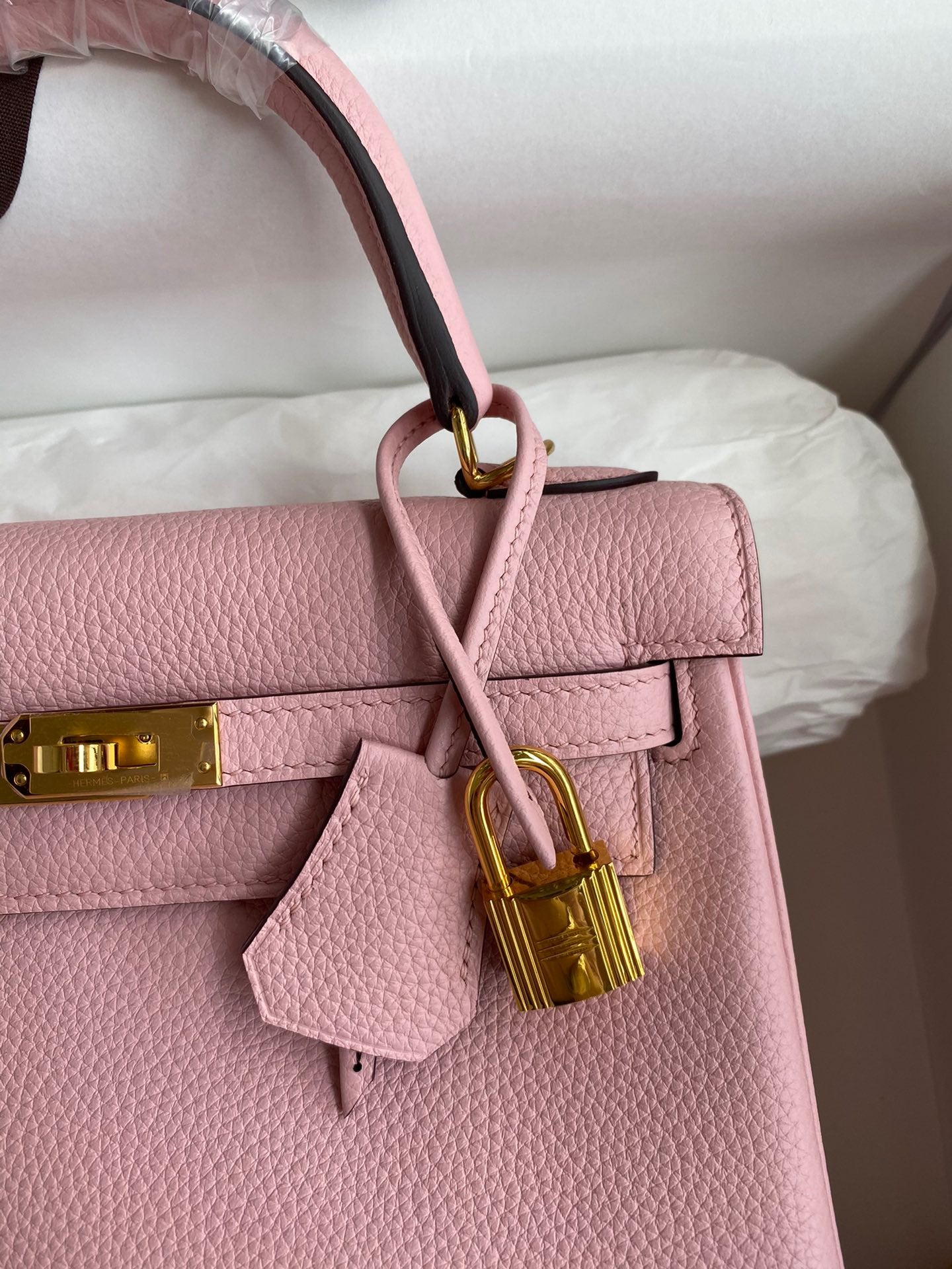 Hermes Kelly 25cm Sellier Bag in Pink Togo Leather