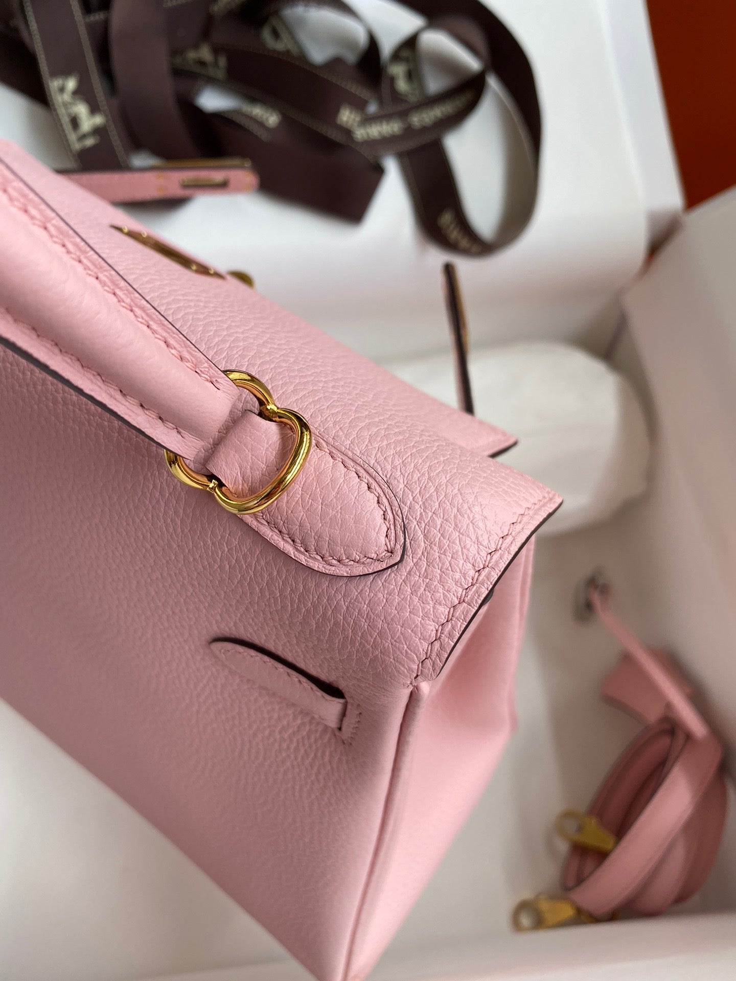 Hermes Kelly 25cm Sellier Bag in Pink Togo Leather