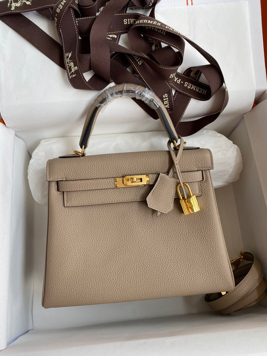 Hermes Kelly 25cm Sellier Bag in Cris Tourterelle Togo Leather