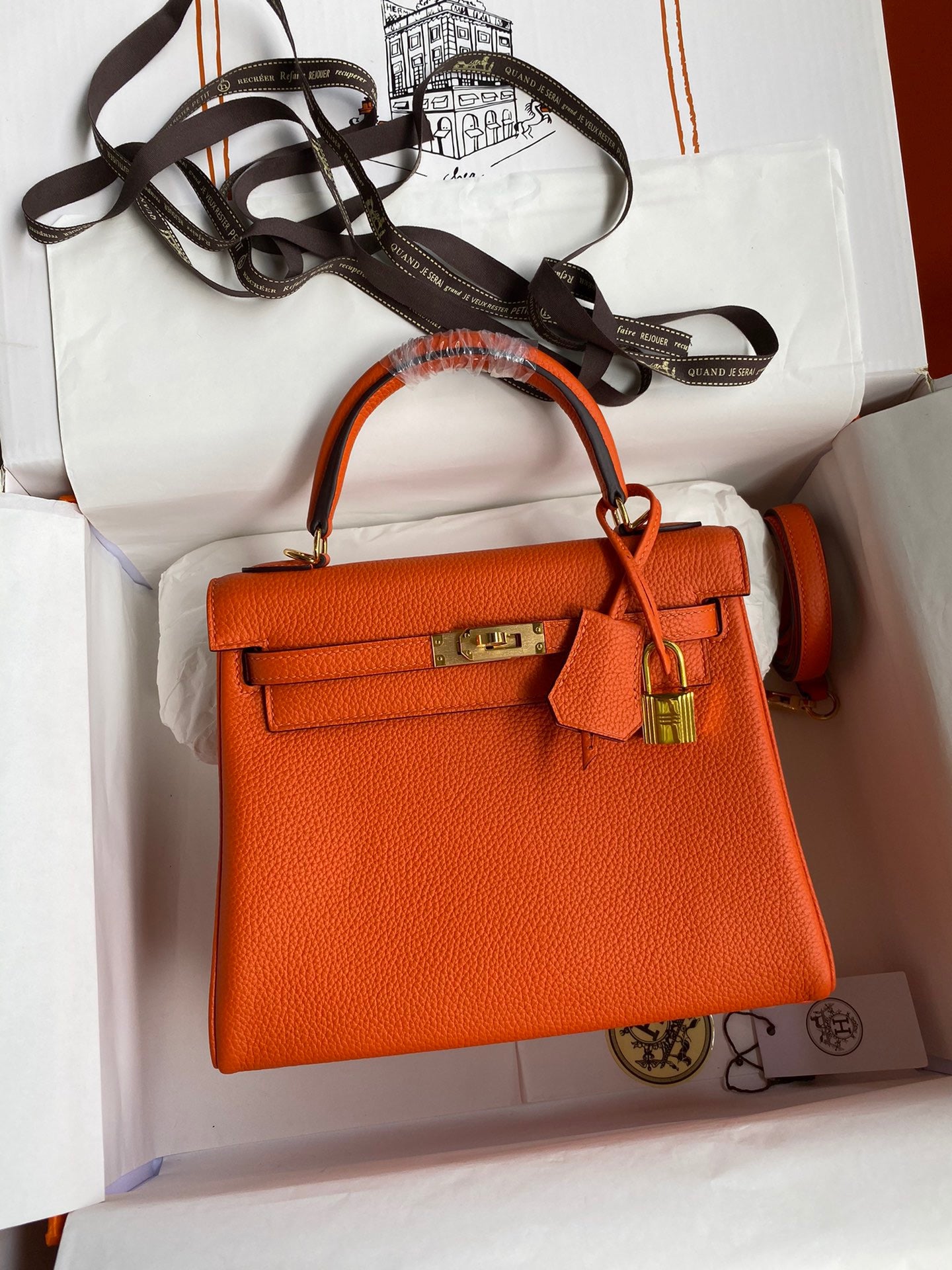 Hermes Kelly 25cm Sellier Bag in Orange Togo Leather