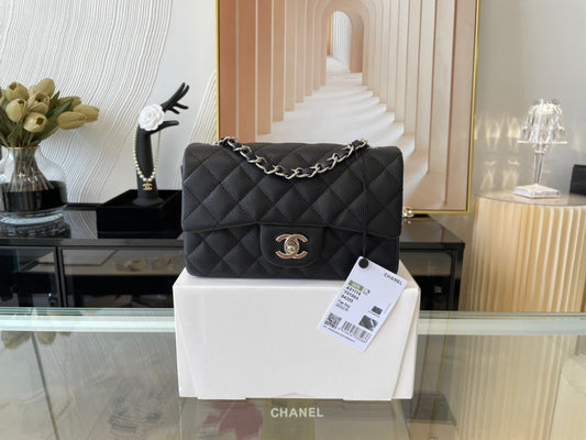 Chanel Mini Flap In Black Calfskin