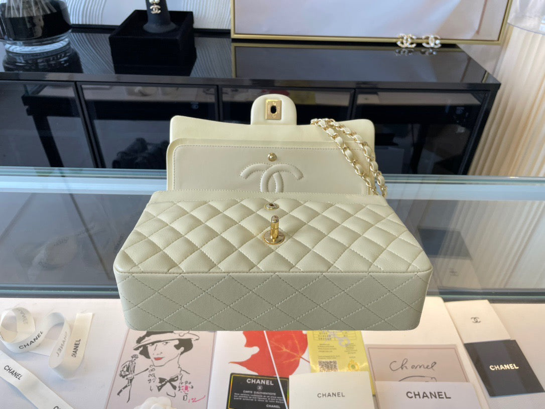 Chanel Classic Flap Medium In Light Yellow Lambskin