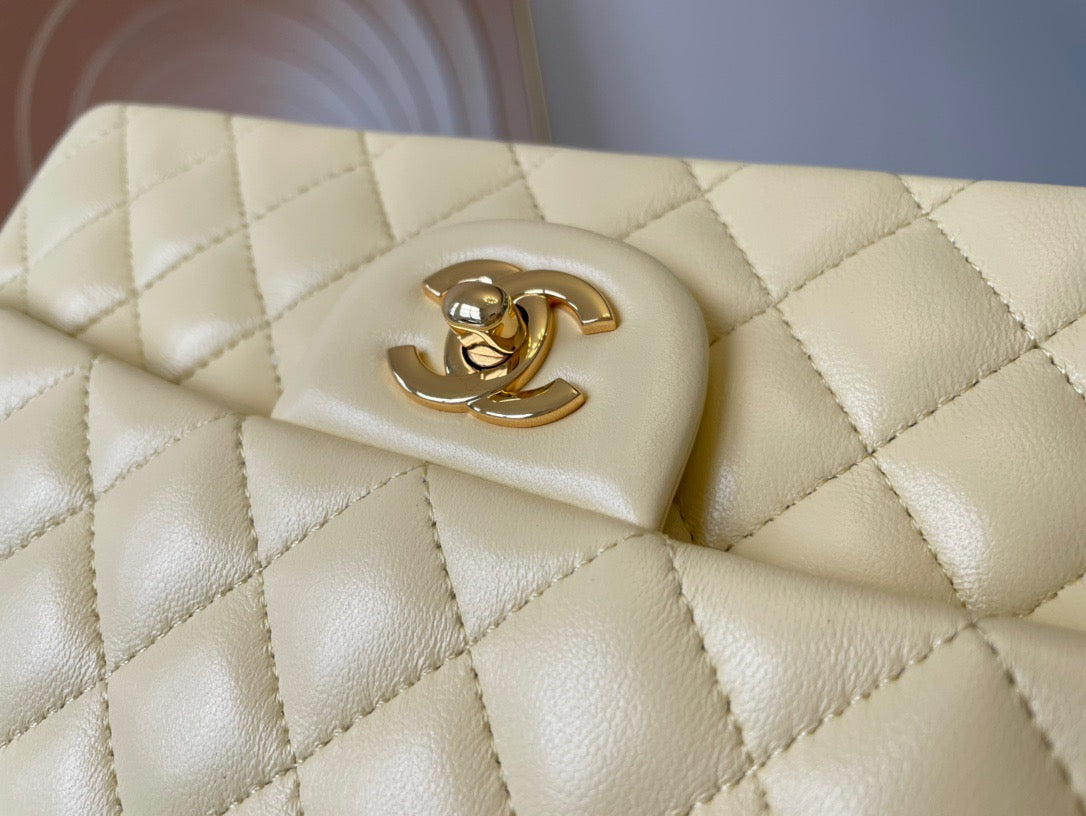 Chanel Classic Flap Medium In Light Yellow Lambskin