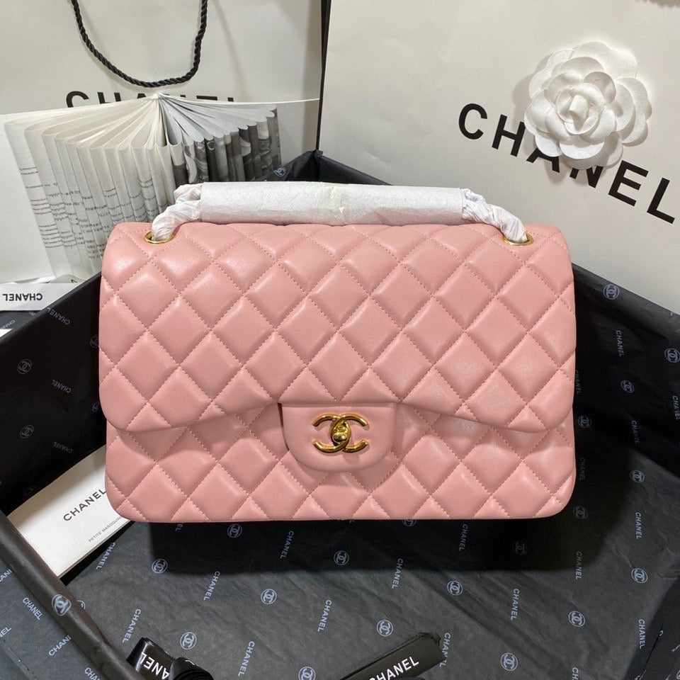 Chanel Classic Flap Jumbo In Light Pink Lambskin