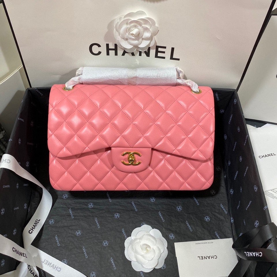 Chanel Classic Flap Jumbo In Pink Lambskin