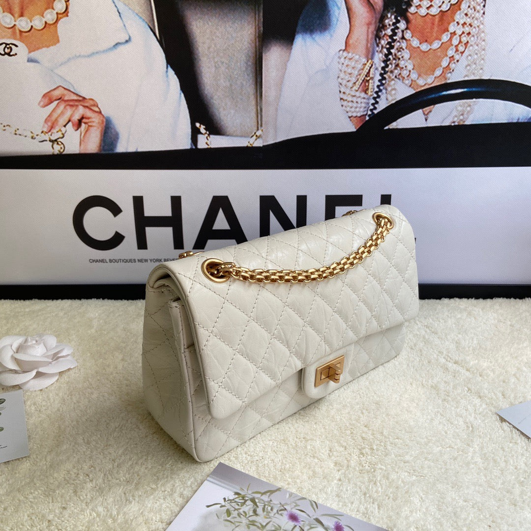 Chanel 2.55 Reissue 24 cm Flap Bag In White