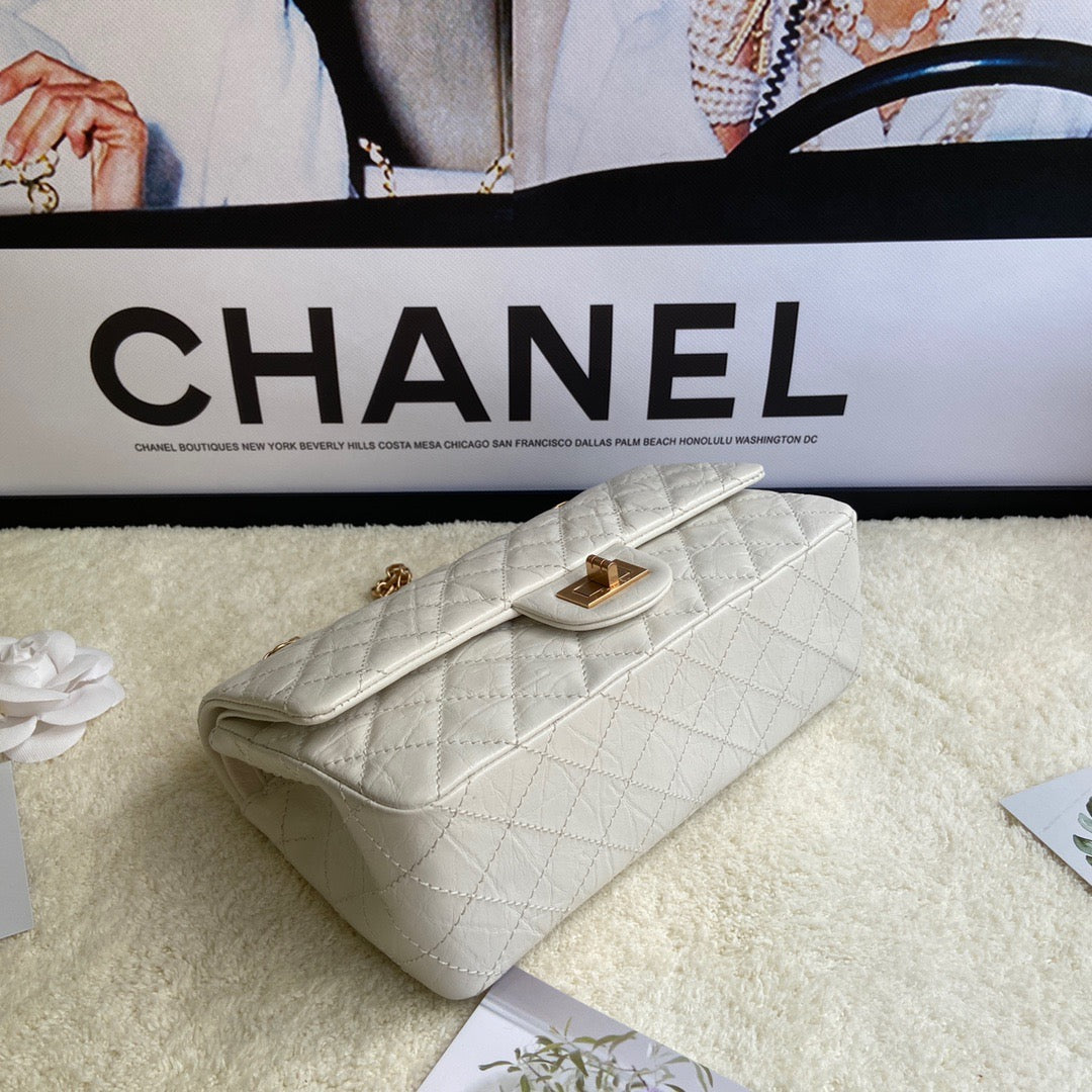 Chanel 2.55 Reissue 24 cm Flap Bag In White