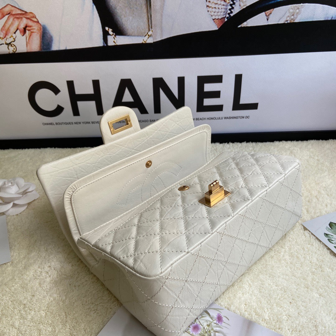 Chanel 2.55 Reissue 24 cm Flap Bag In White