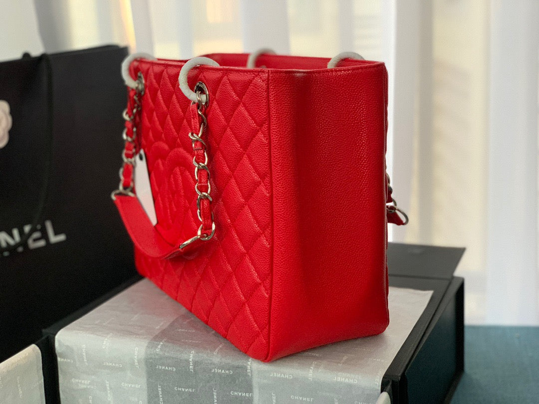 CHANEL Grand Shopping Tote In Red