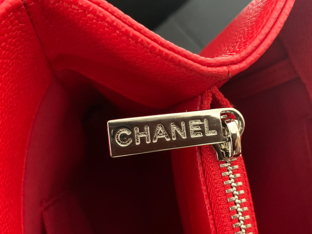 CHANEL Grand Shopping Tote In Red