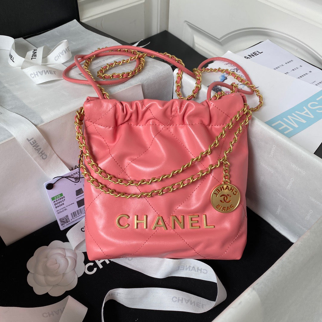 Chanel 22 Mini Bag In Pink Shiny Leather