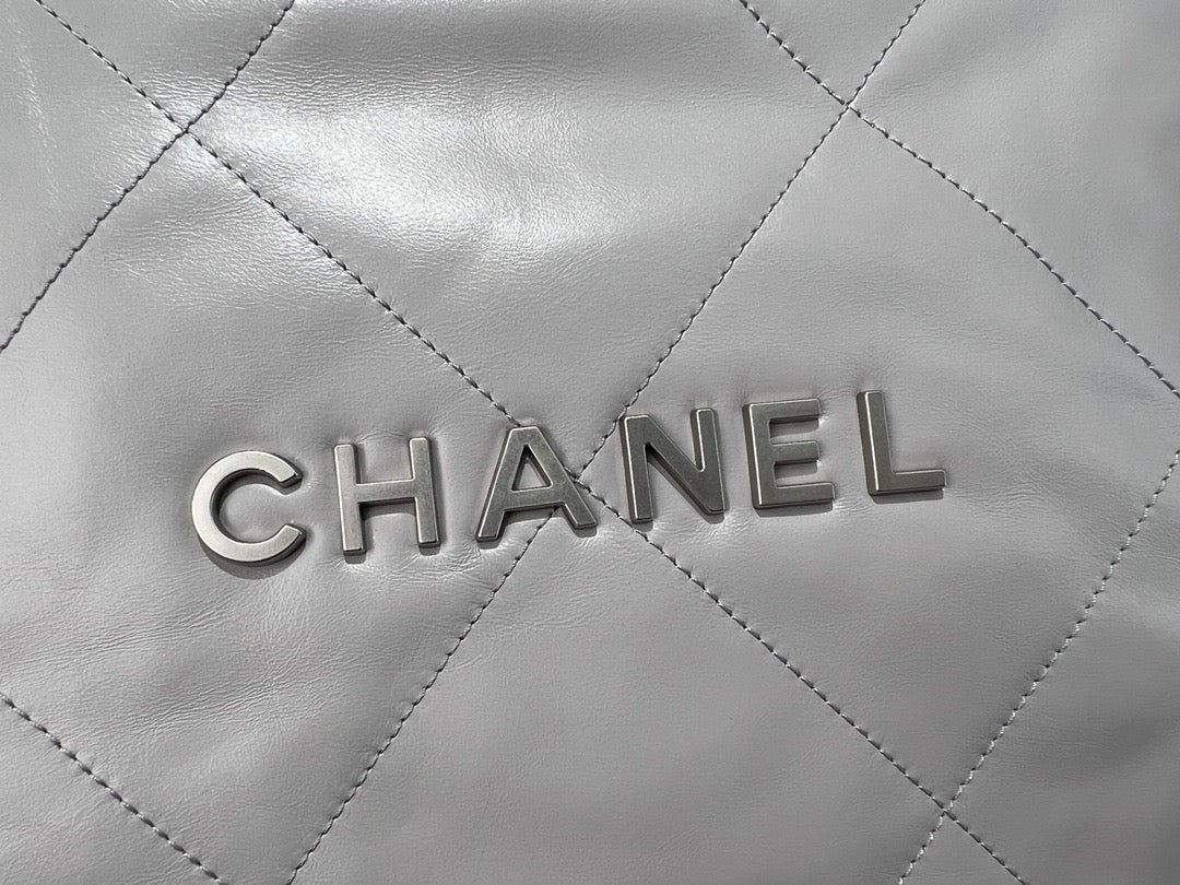 Chanel 22 Bag In Gray Calfskin Leather