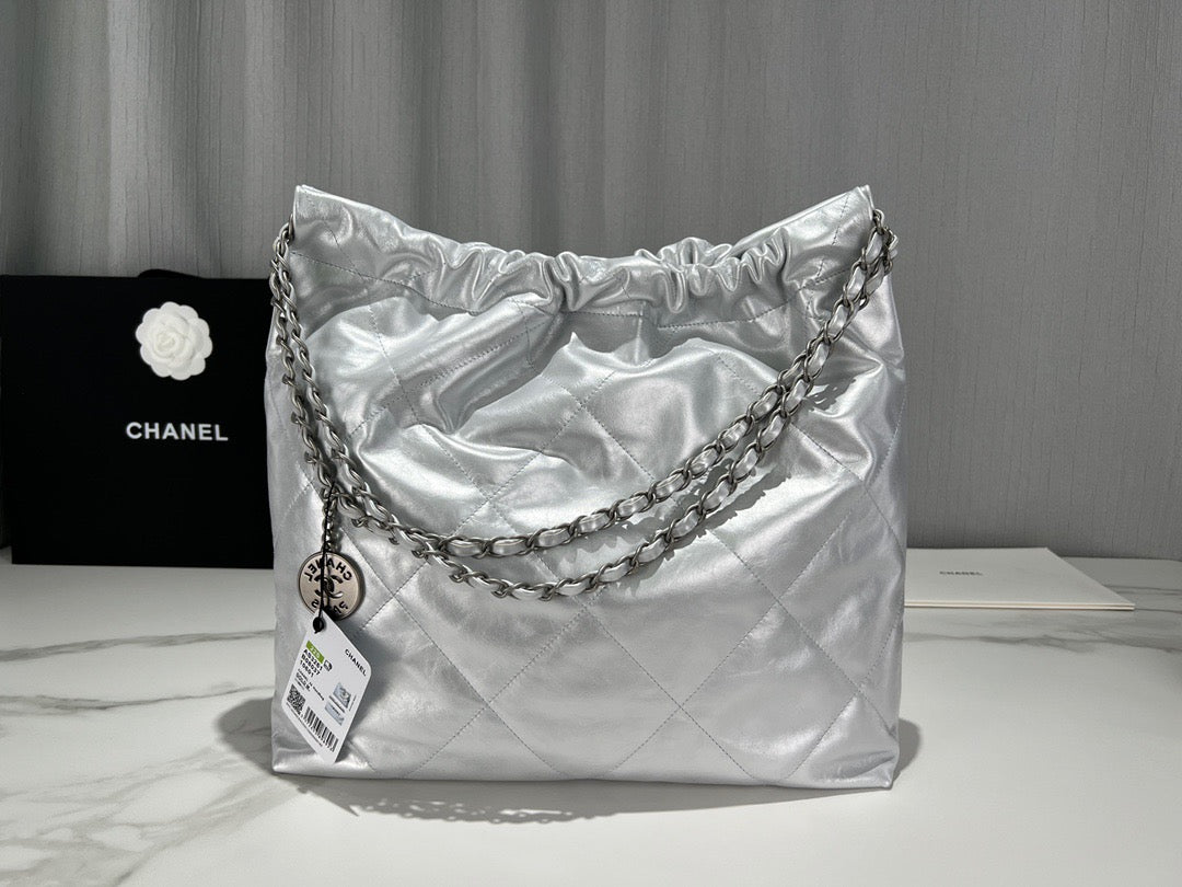 Chanel 22 Bag In Silver Calfskin Leather