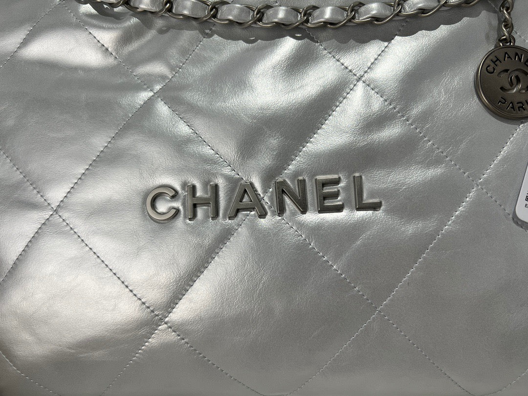 Chanel 22 Bag In Silver Calfskin Leather