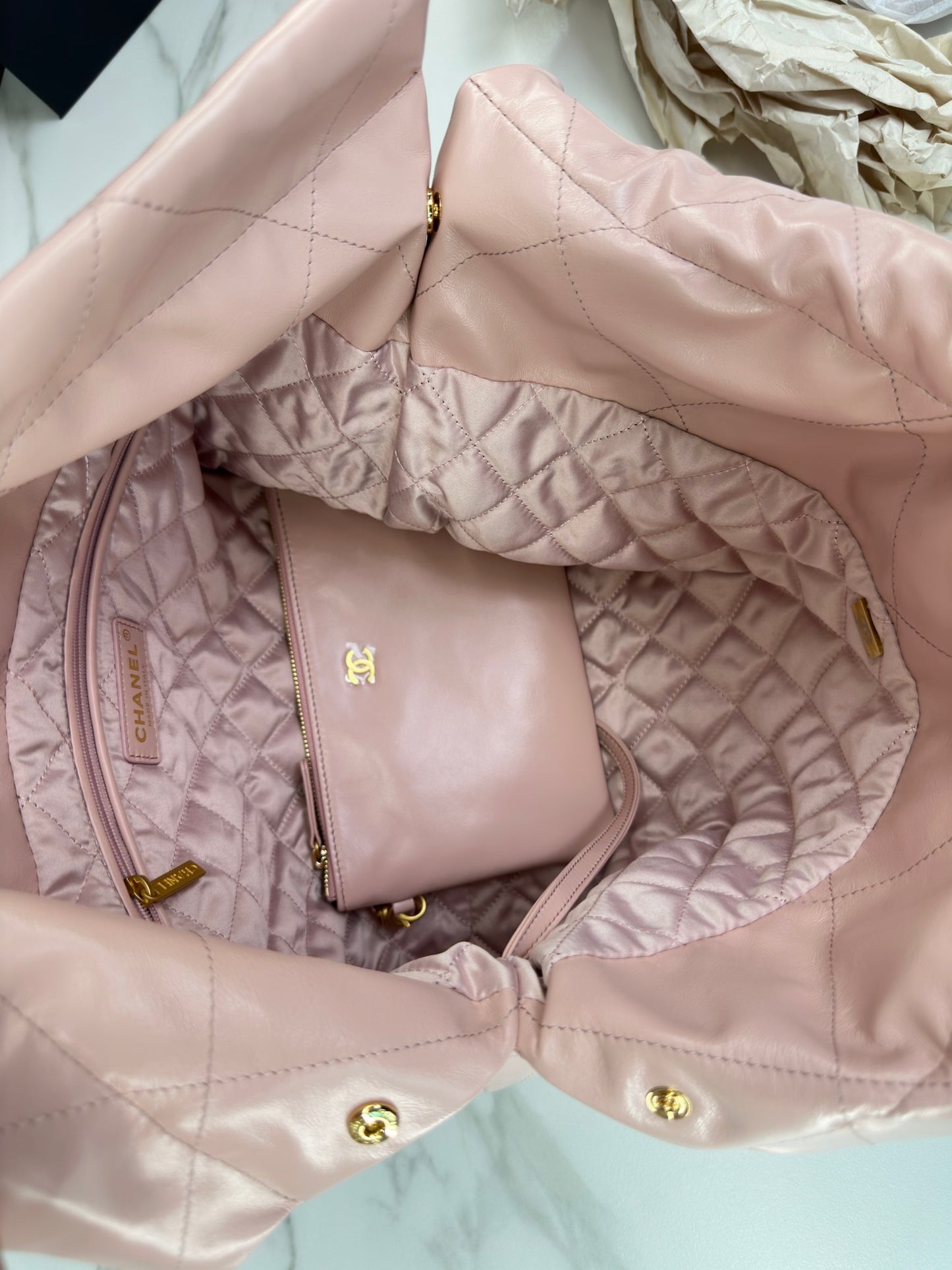 Chanel 22 Bag In Pink Calfskin Leather