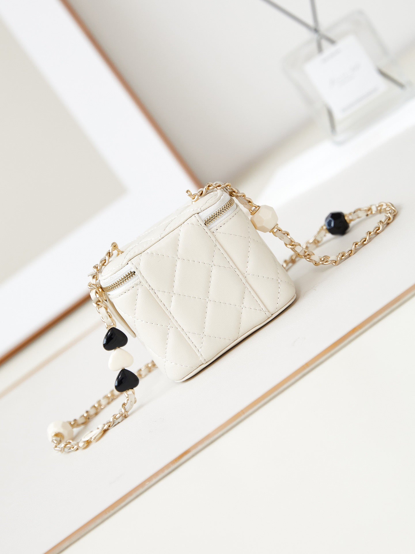 Chanel Classic CC Vanity Case White Lambskin Gold Hardware