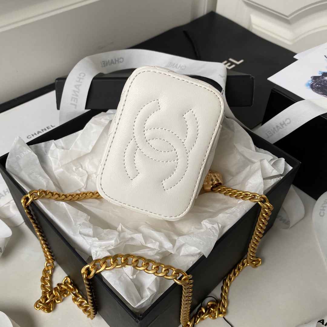 Chanel Classic CC Vanity Case White Lambskin Gold Hardware