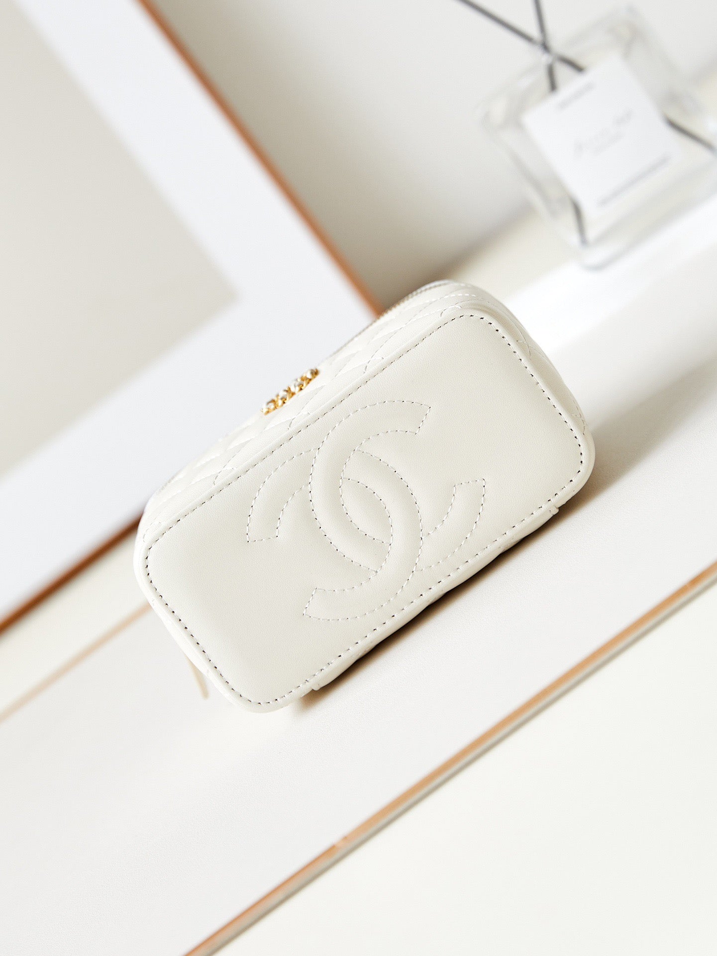 Chanel Classic CC Vanity Case White Lambskin Gold Hardware With Handle