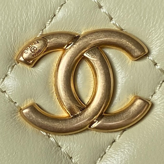 Chanel Classic CC Vanity Case Yellow Lambskin Gold Hardware