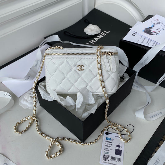 Chanel Classic CC Vanity Case White Lambskin Gold Hardware