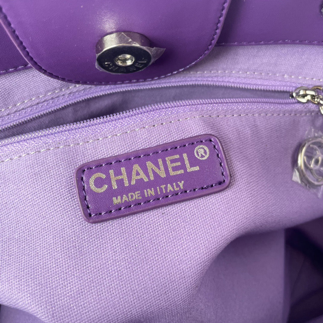 CHANEL Beach Leather Tote Bag In Blue-purple Gradient