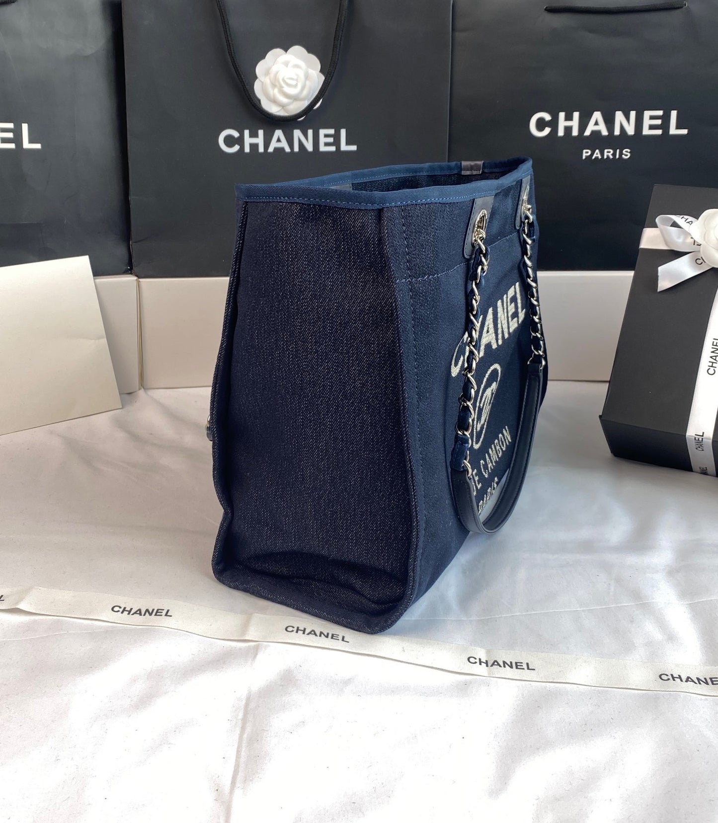 CHANEL Beach Canvas Tote Bag In Dark Blue With Gold Tone Chain Link