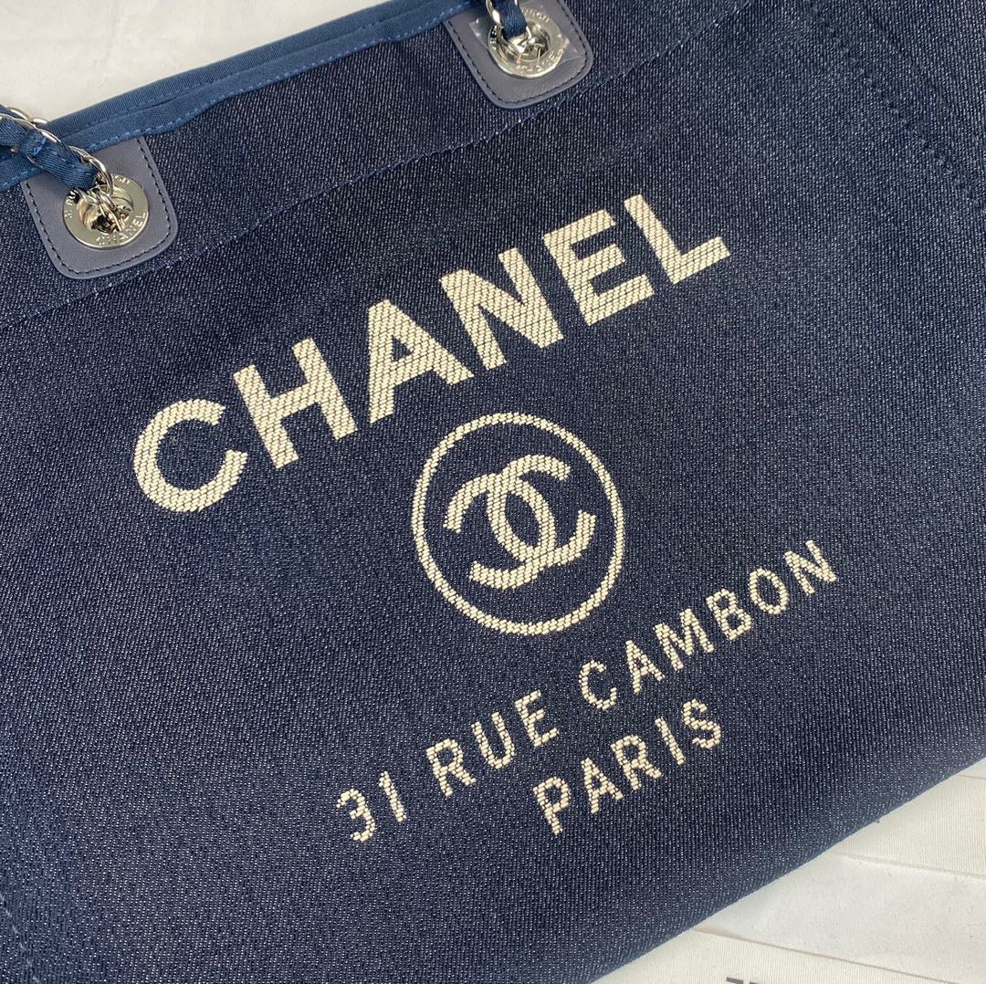 CHANEL Beach Canvas Tote Bag In Dark Blue With Gold Tone Chain Link