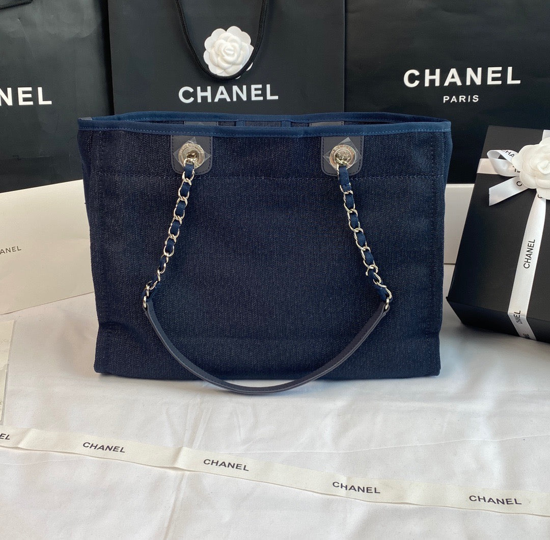 CHANEL Beach Canvas Tote Bag In Dark Blue With Gold Tone Chain Link