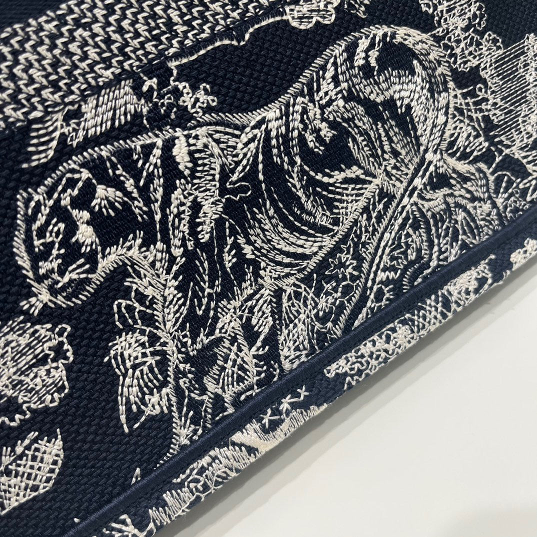 Dior Dark Blue Zoo Embroidery Series Medium Tote Bag